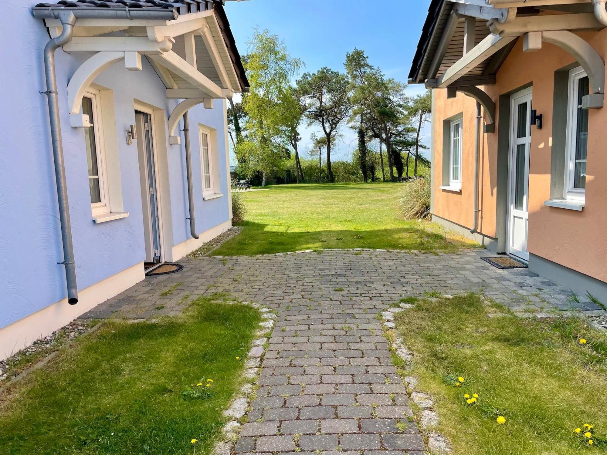 Ferienwohnung1 In Der Villa Westwind Thiessow Exterior photo